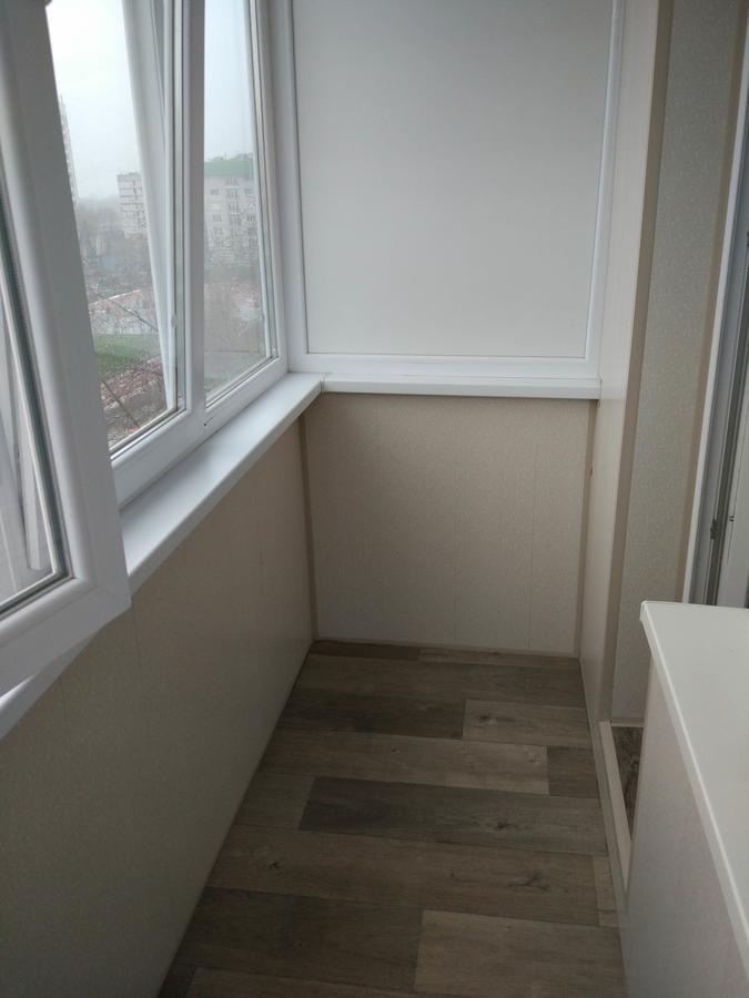 1-Room Apartment In The Center Zaporizhia Ngoại thất bức ảnh
